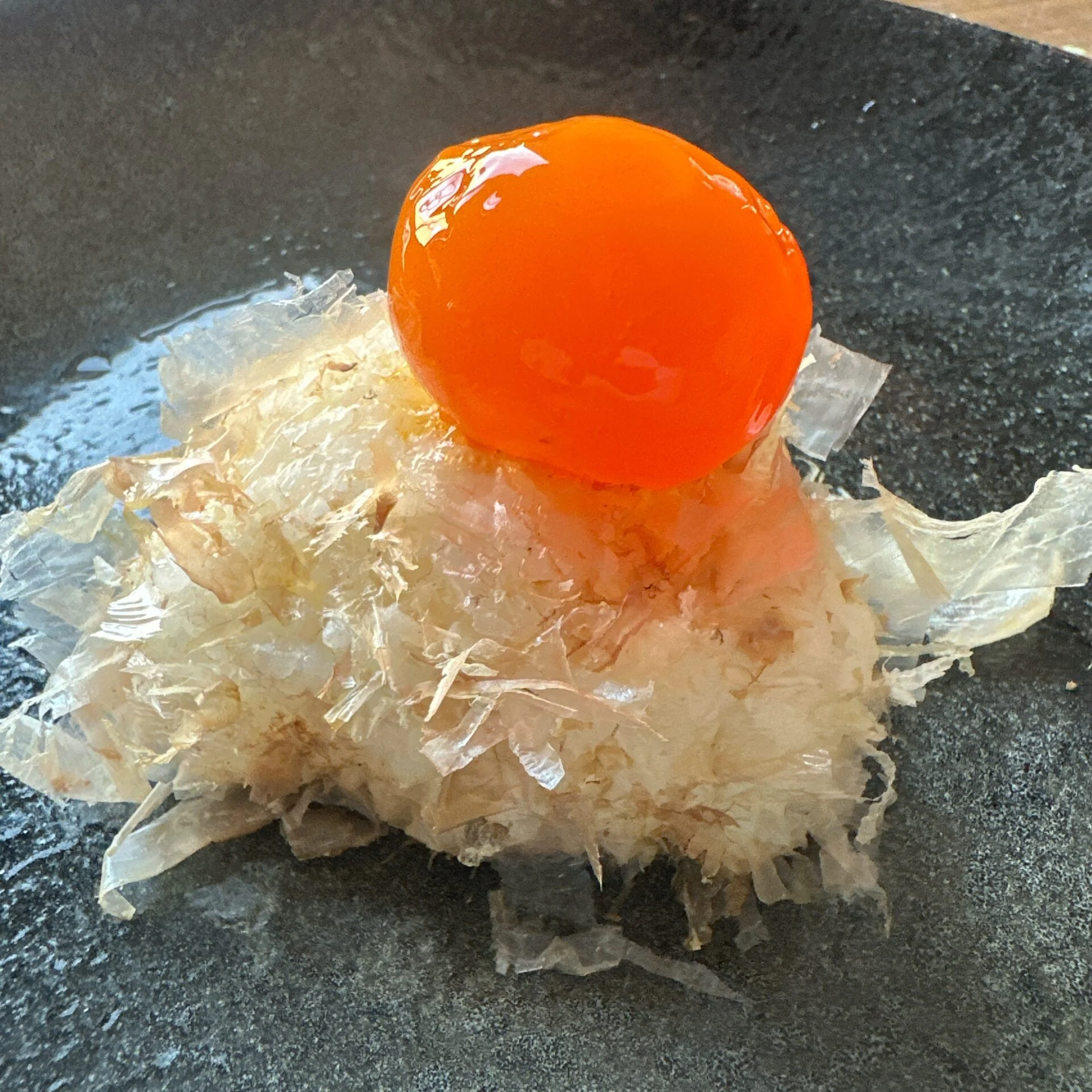 日本全国の匠の生み出す食材や技を掛け合わせて生み出すおにぎりを販売します。