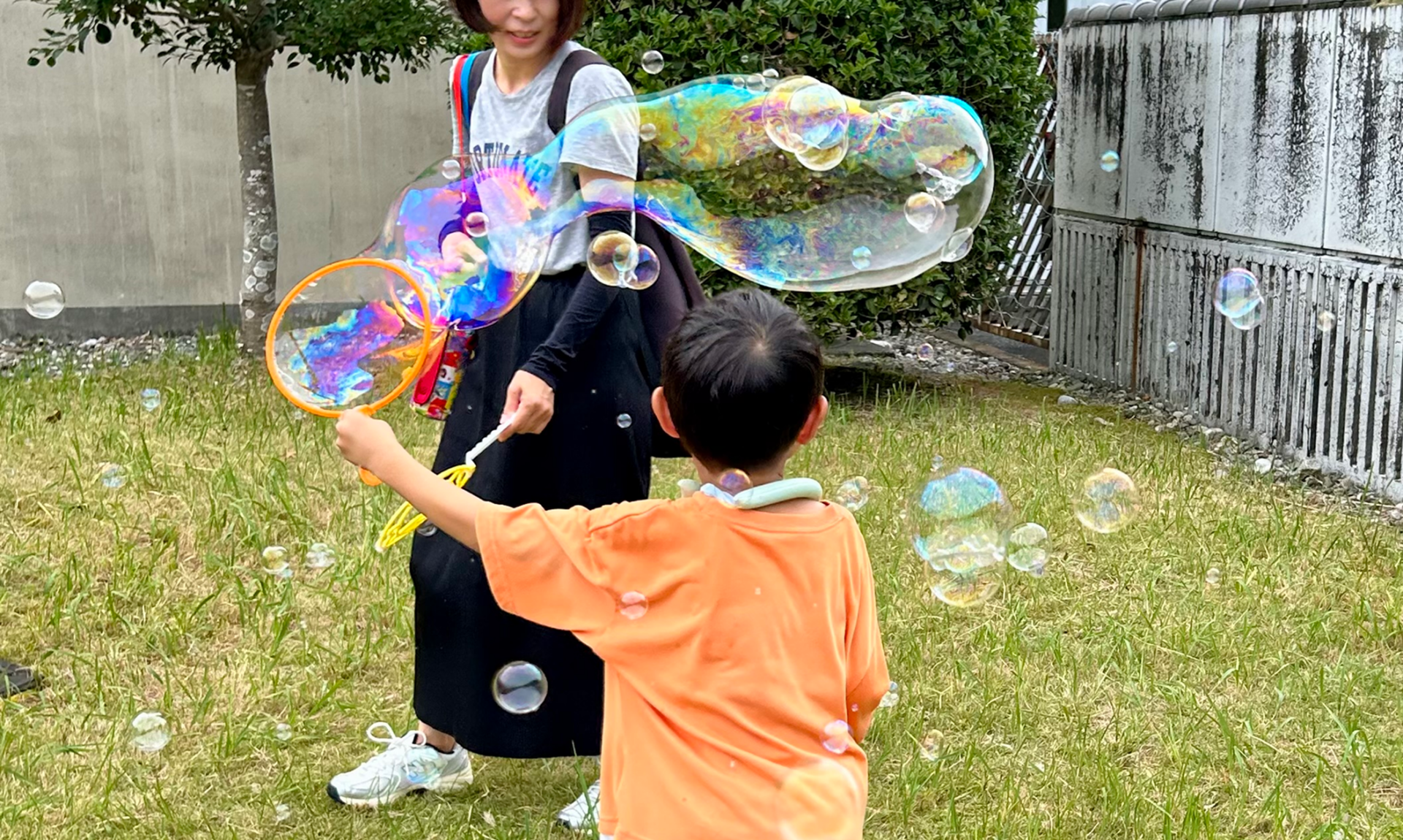 シャボン玉あそび